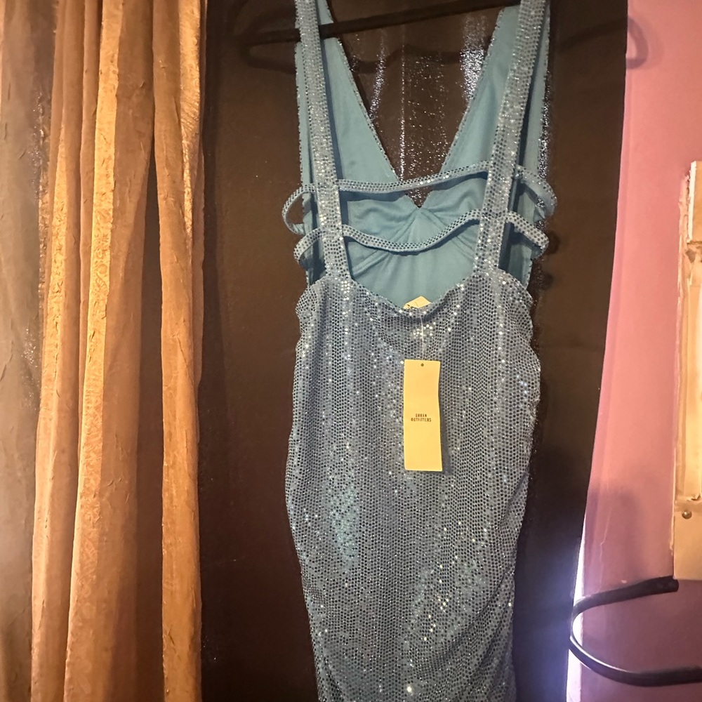 Urban Outfitters Sexy low cut open back Blue Sequin Dress - Picture 8 of 11